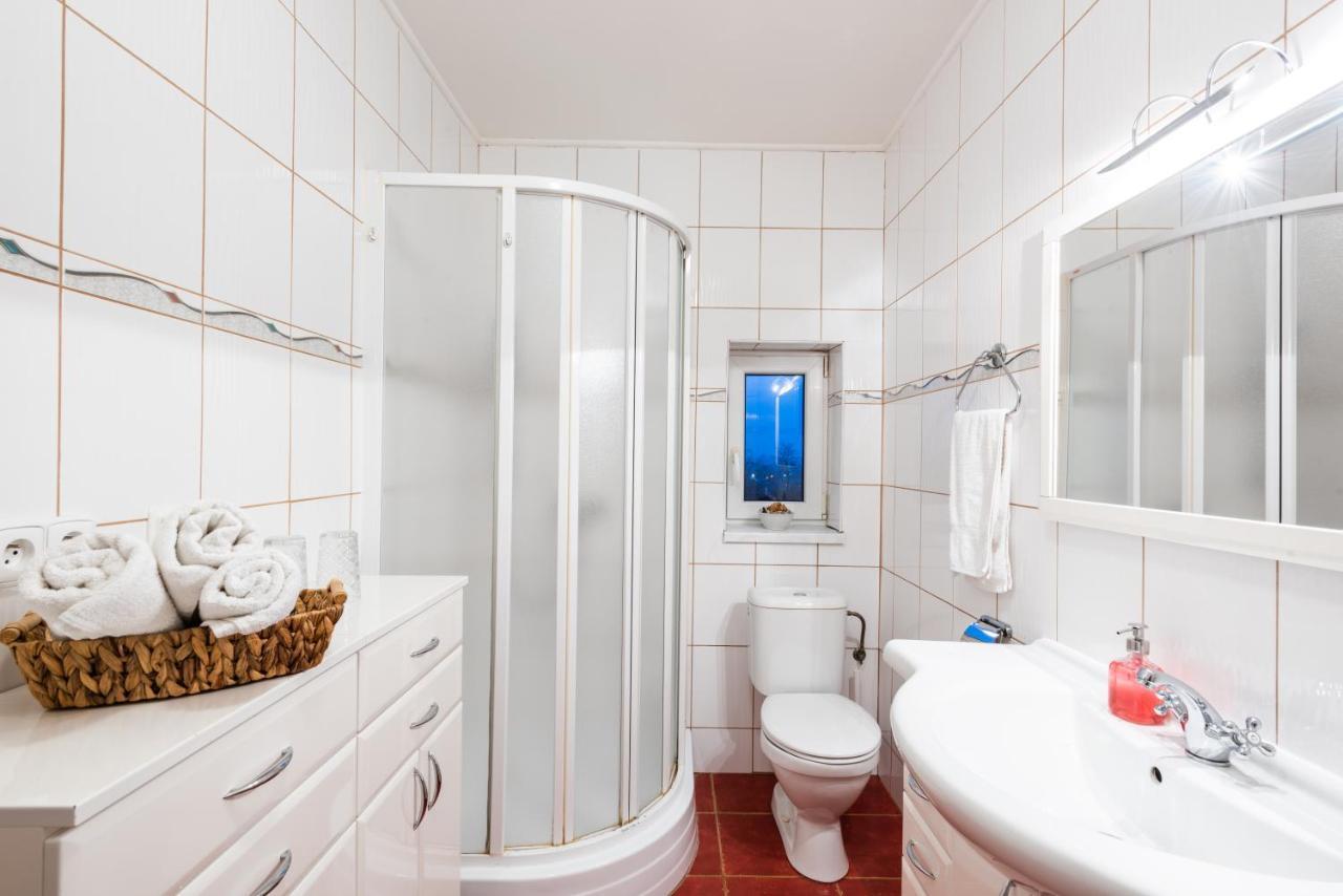 Slavia Penzion Микулов Экстерьер фото